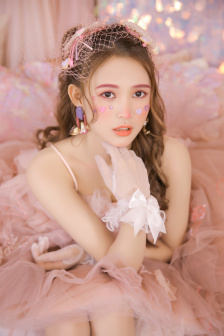 年轻的嫂子1韩版带中译
